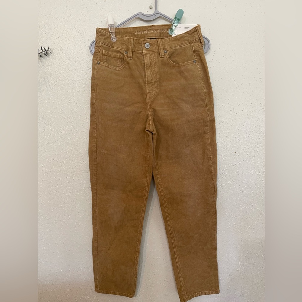 American eagle Mom Straight Jean